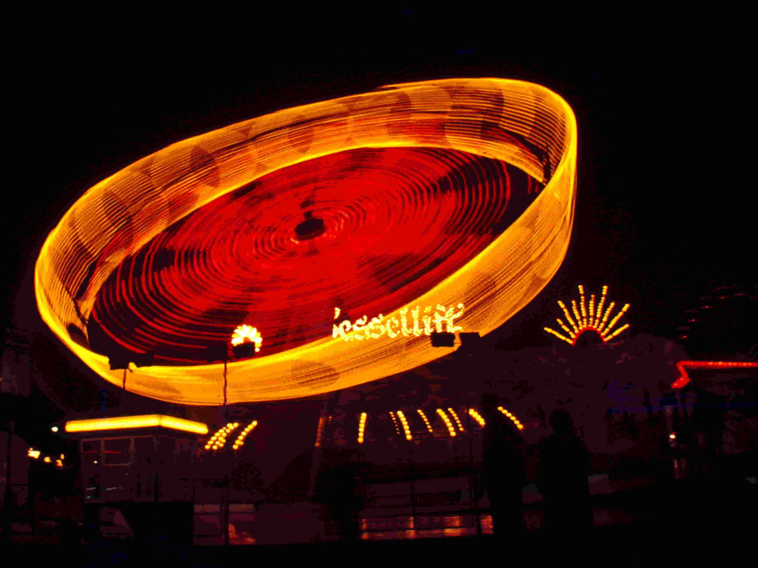 Kirmes - Foto: Helmut Paulus